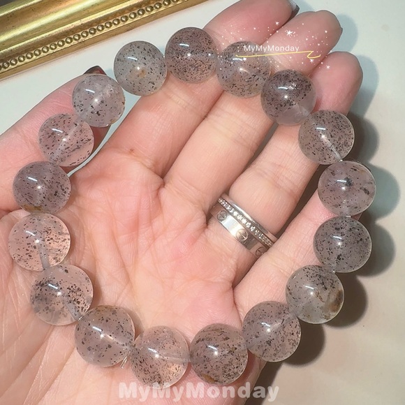 Black Strawberry Quartz Bracelet 12mm - 13mm - Picture 4 of 7